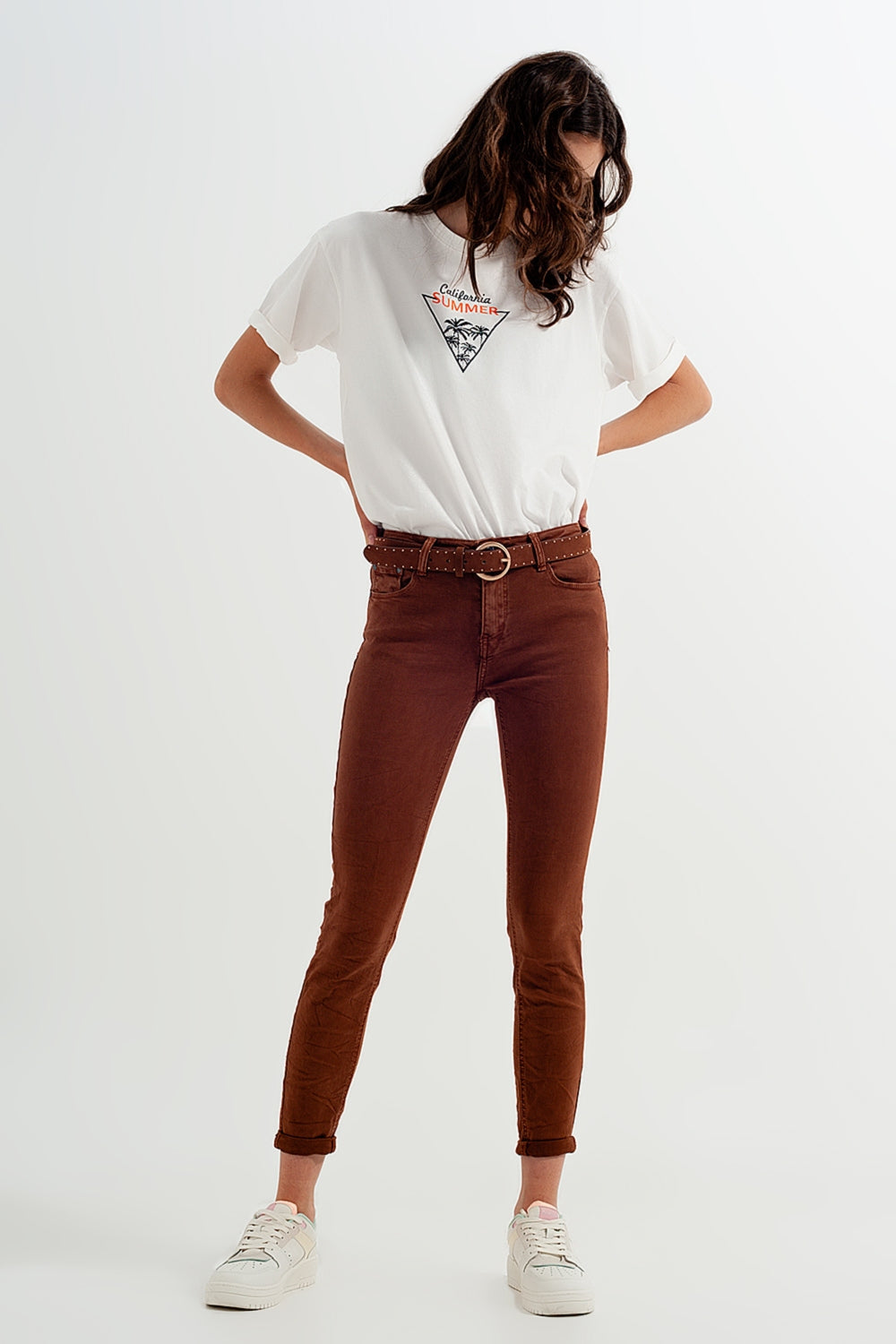 Pantalon de talle alto color camel Q2