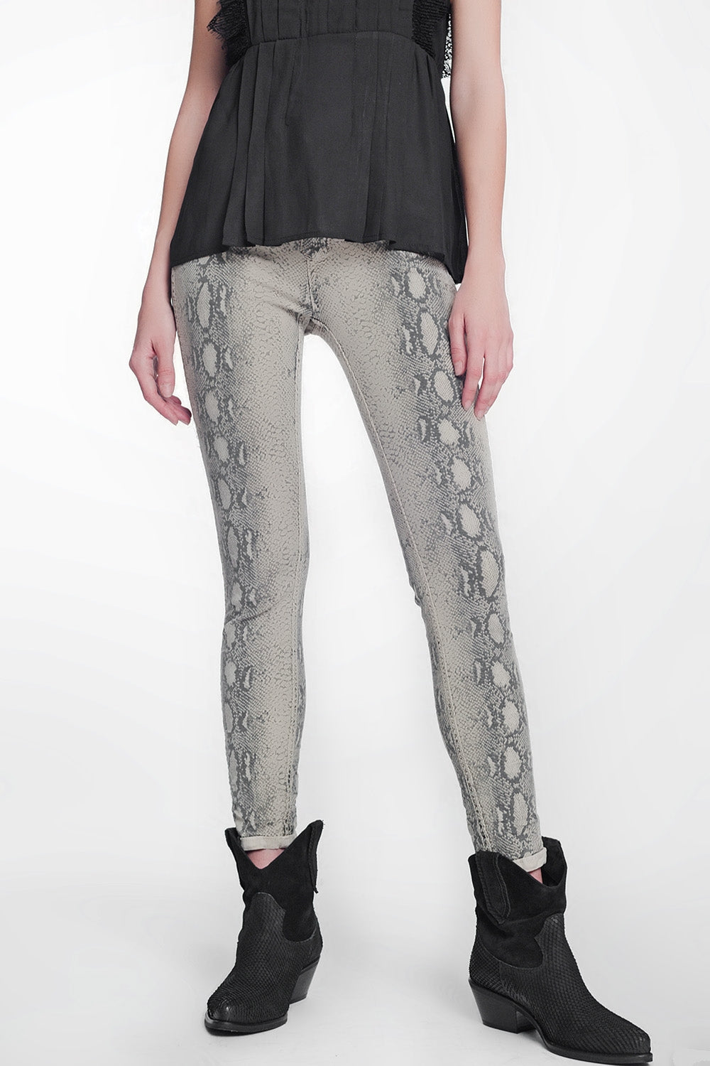 Q2 Pantalon estampado serpiente reversible en beige