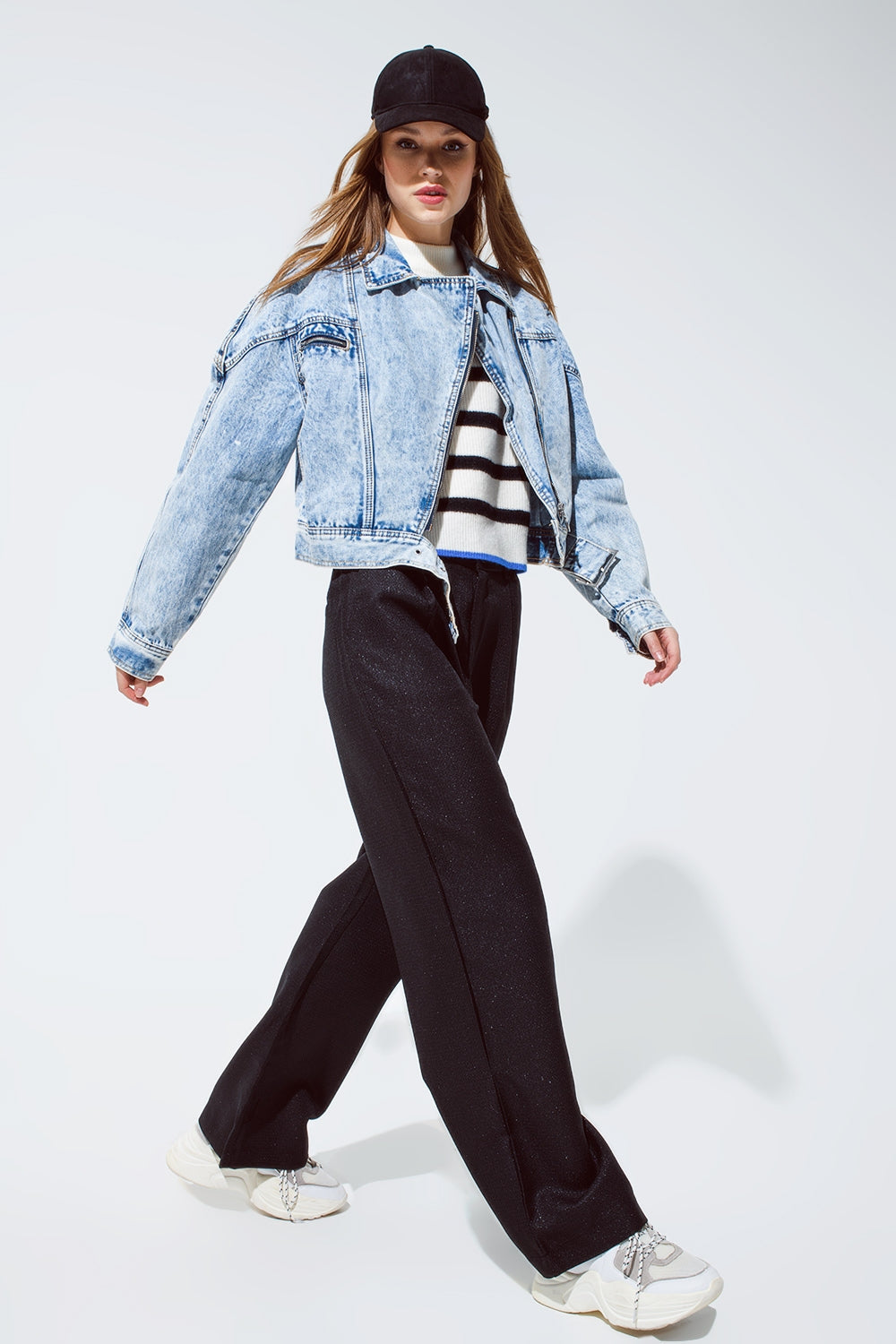 Pantalón extragrande en negro Q2