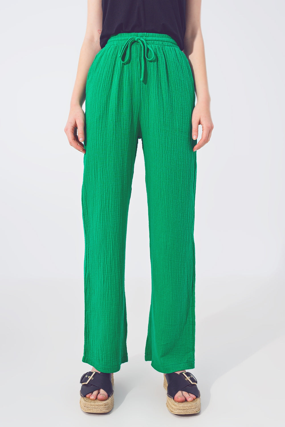 Pantalón Texturizado de Corte Holgado en Verde Q2