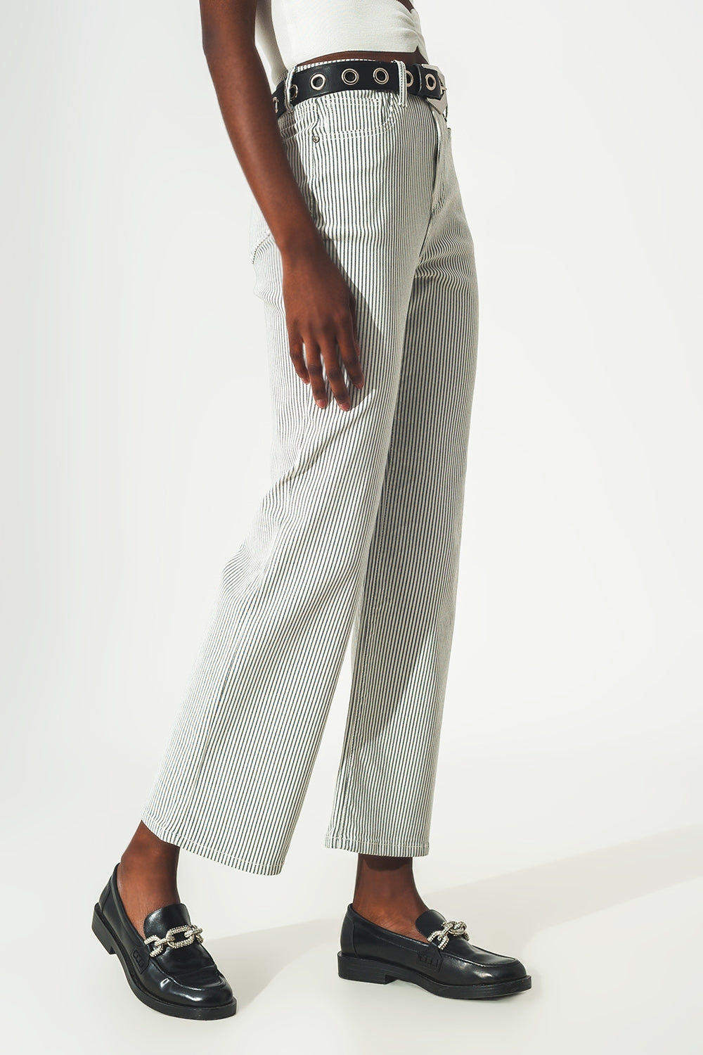 Pantalones acampanados a rayas grises Q2