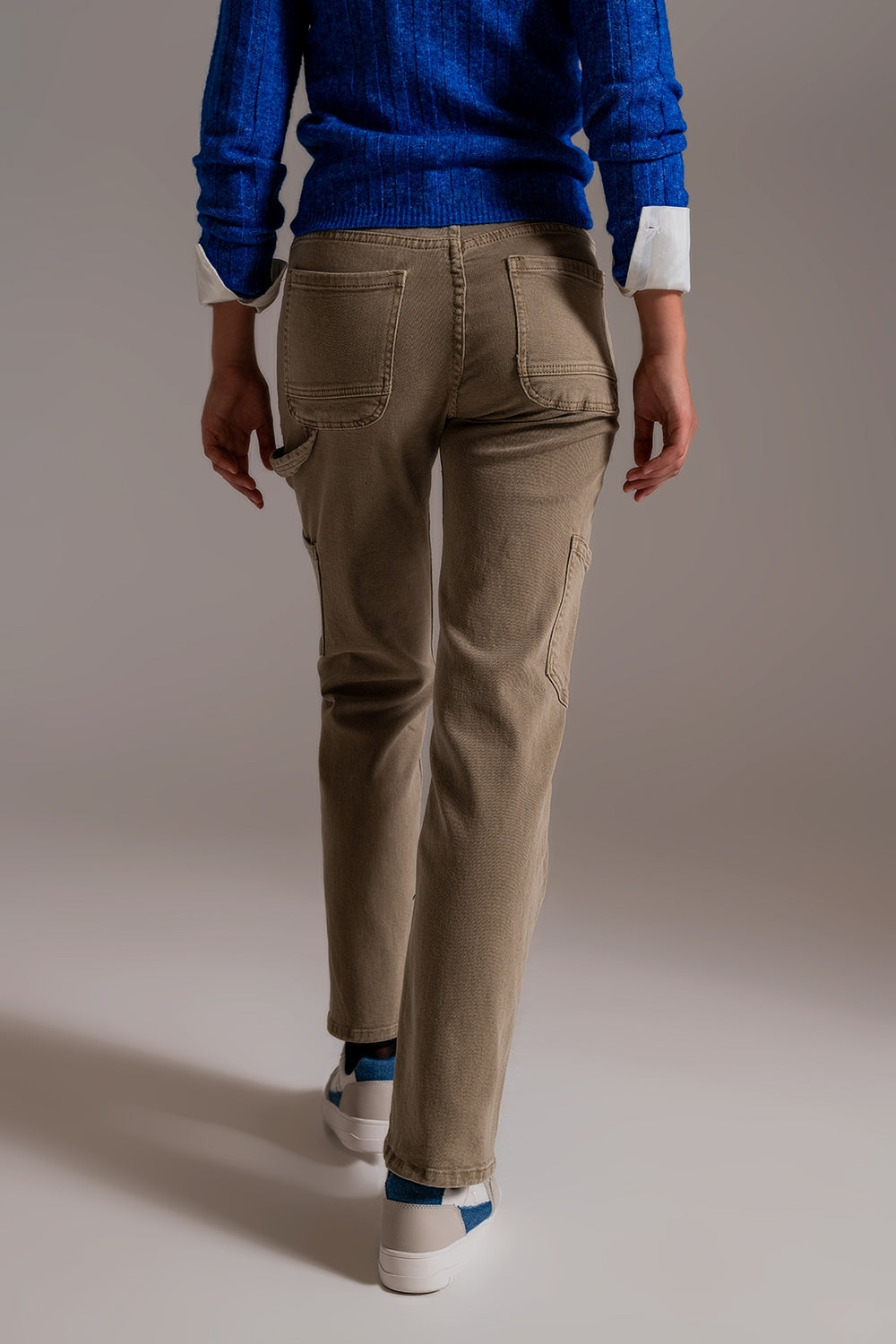 Pantalones cargo de pierna recta en marrón beige Q2