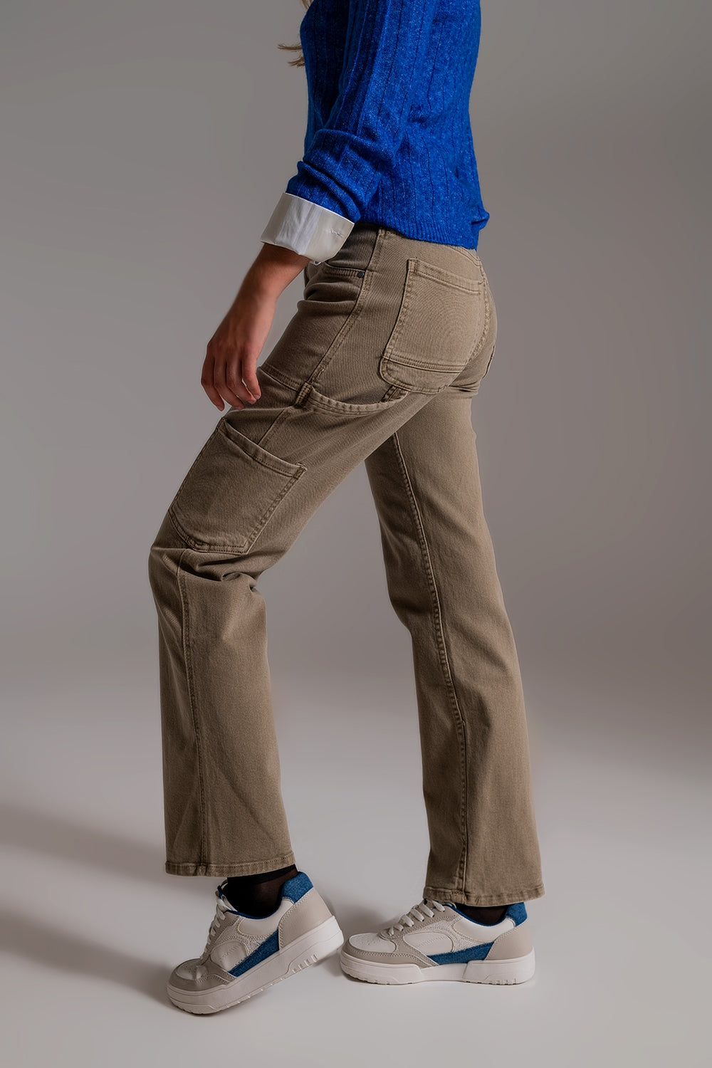 Pantalones cargo de pierna recta en marrón beige Q2
