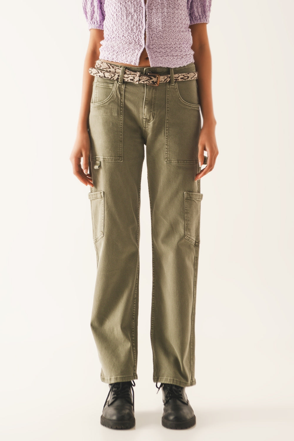 Pantalones cargo en caqui Q2