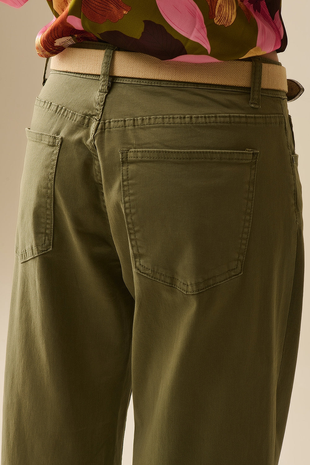 Pantalones Verdes Rectos de Pierna Ancha Q2