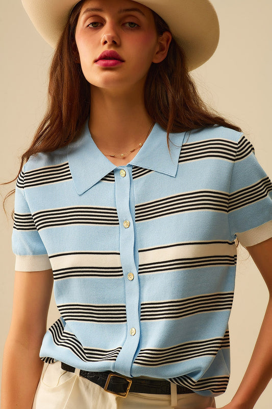 Q2 Polo abotonado de rayas azul bebé