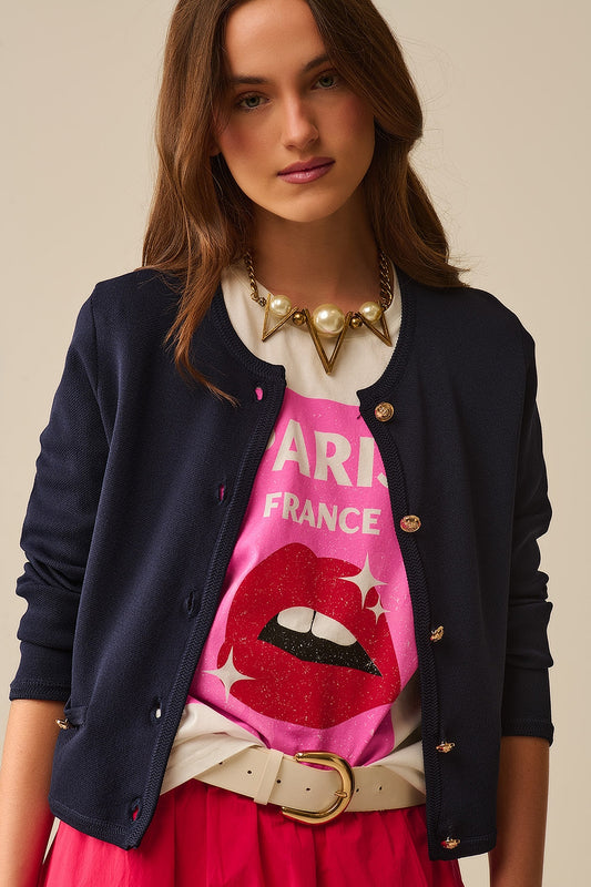 Q2 Rebeca azul marino con botones dorados