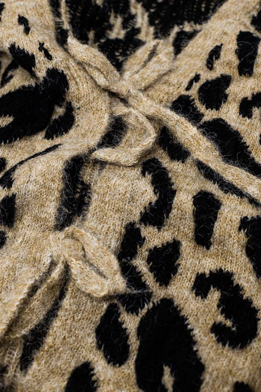 Rebeca de manga larga con estampado de leopardo y detalle de lazos Q2