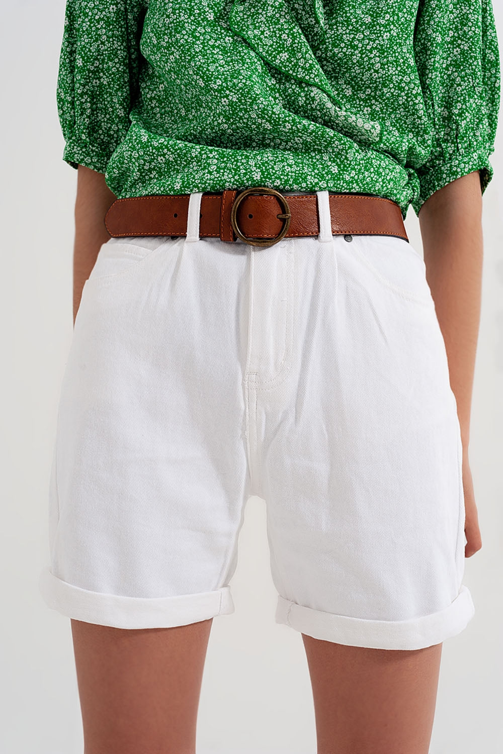 Shorts vaqueros Mom en blanco Q2