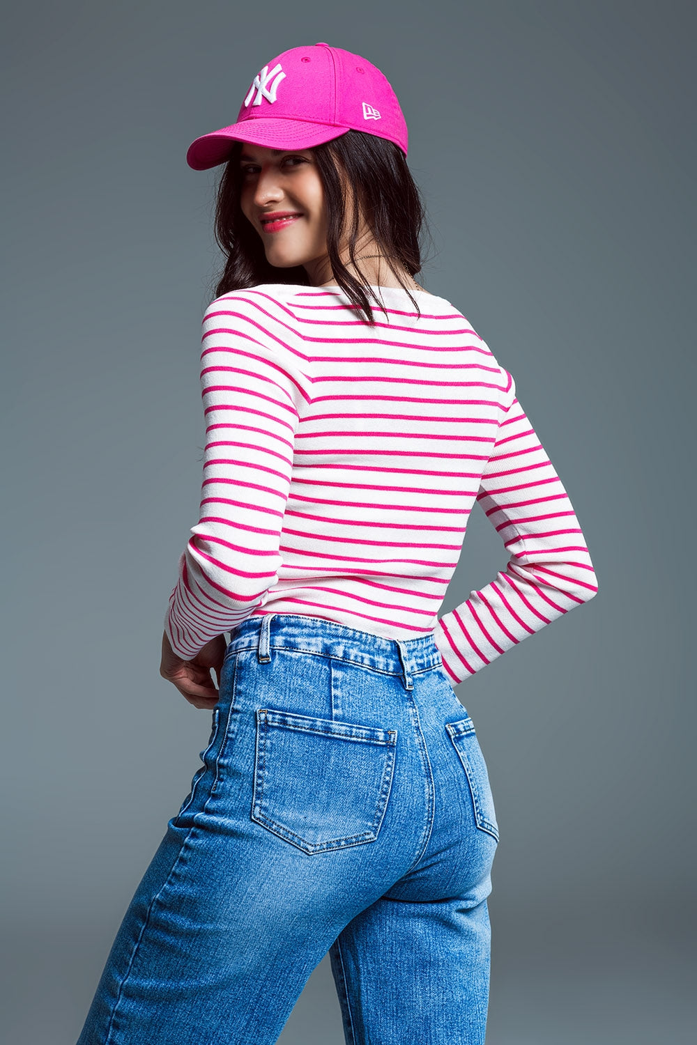 Slim Fit Suéter De Punto Fino Con Cuello Barco En Blanco Con Rayas Fucsia Q2