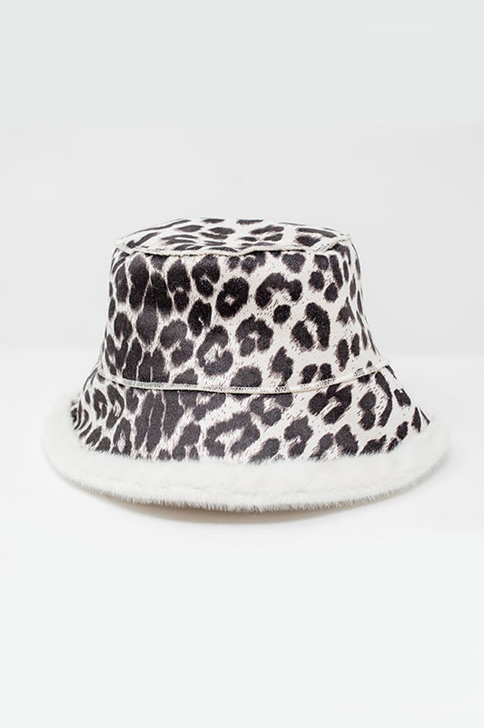 Q2 Sombrero de pescador con estampado de leopardo reversible color crema