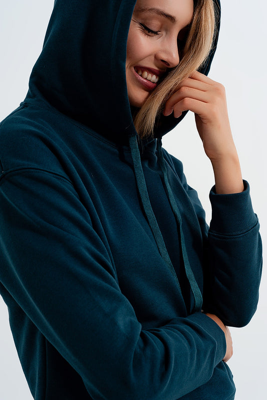 Q2 Sudadera verde con capucha