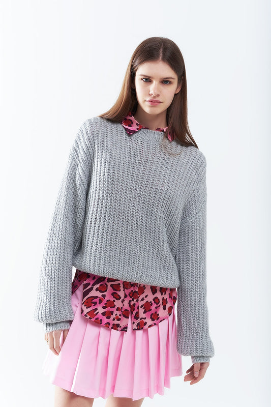 Q2 Suéter de punto grueso gris claro con mangas abullonadas