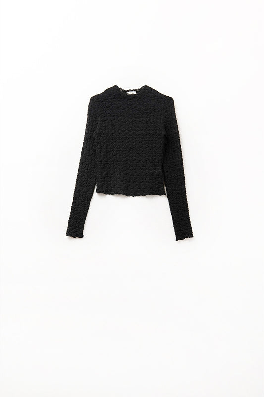 Q2 top de manga larga con estampado floral negro