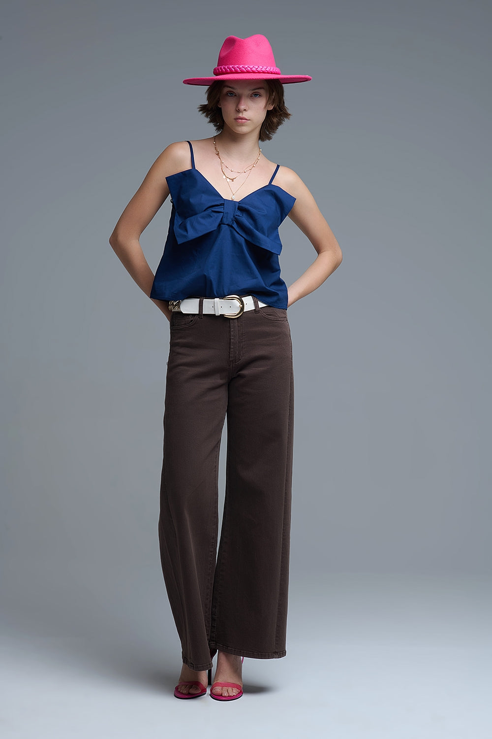 Top de popelina azul marino con detalle de lazo Q2