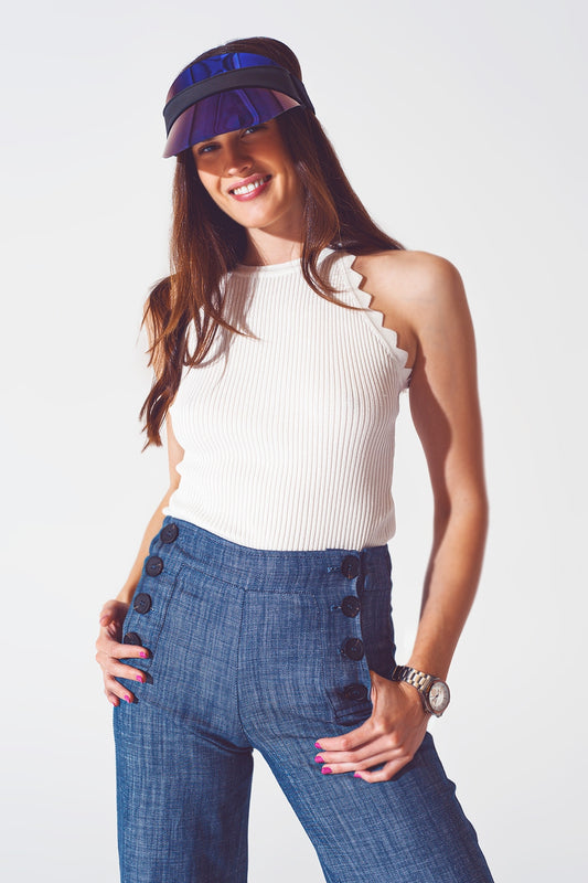 Q2 Top de tirantes acanalado con acabado festoneado en blanco