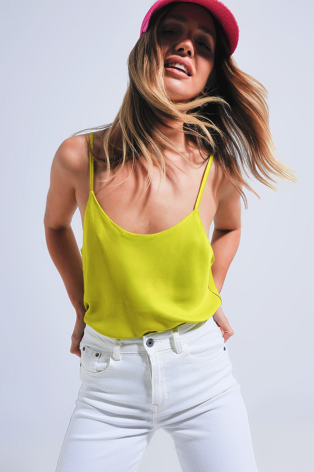 Top lencero verde de satén Q2