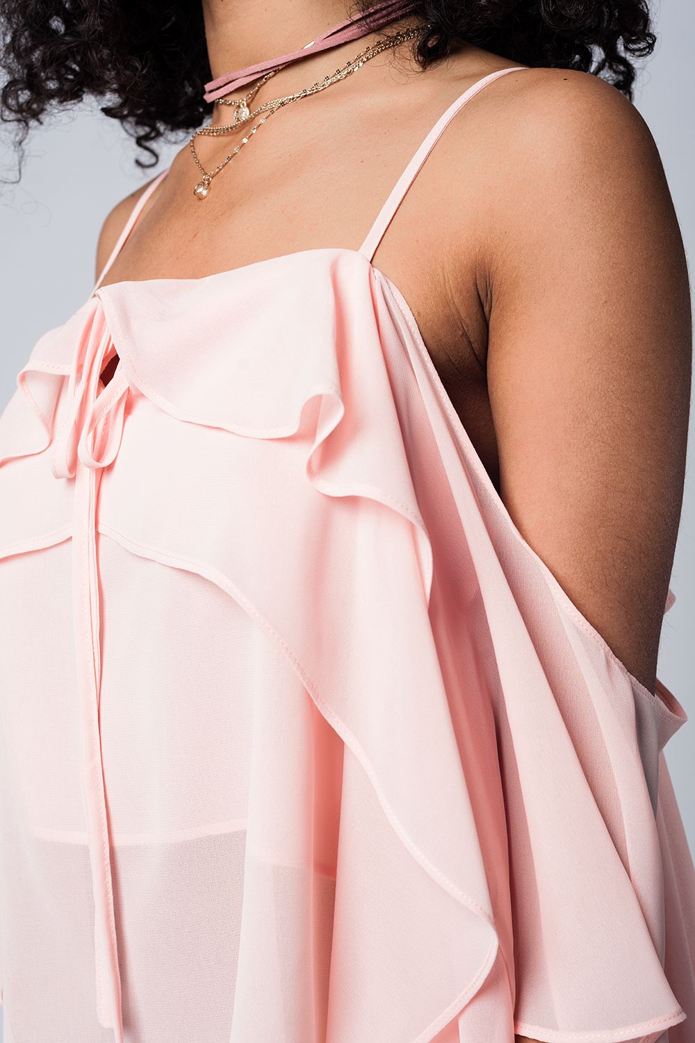 Top vaporoso en color rosa claro Q2
