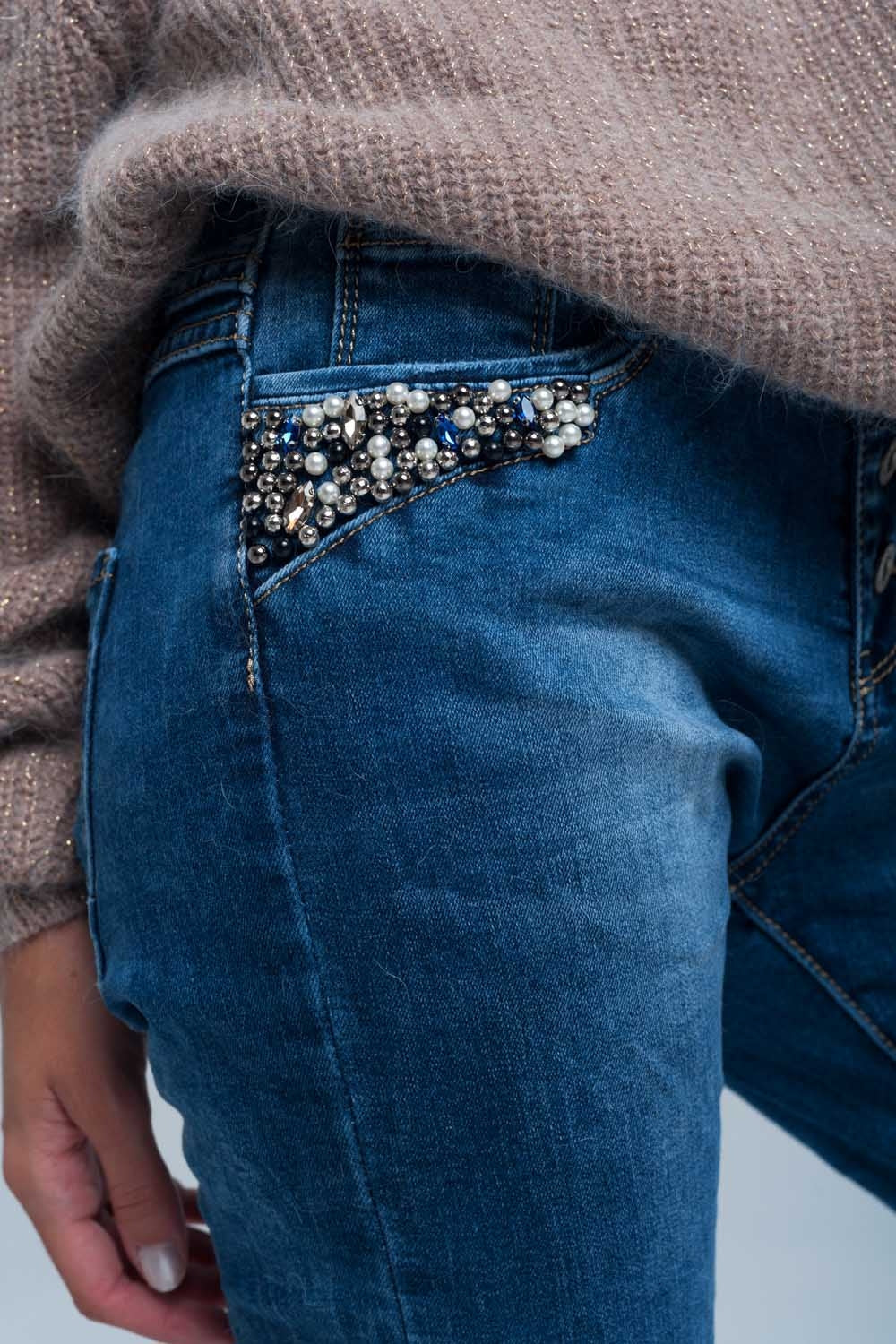 Vaquero boyfriend azul con perlas Q2