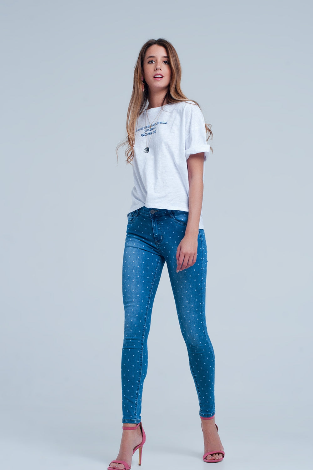 Vaqueros ajustados con estampado de lunares Q2