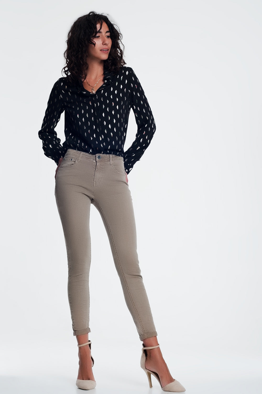 Vaqueros de talle alto en color beige Q2
