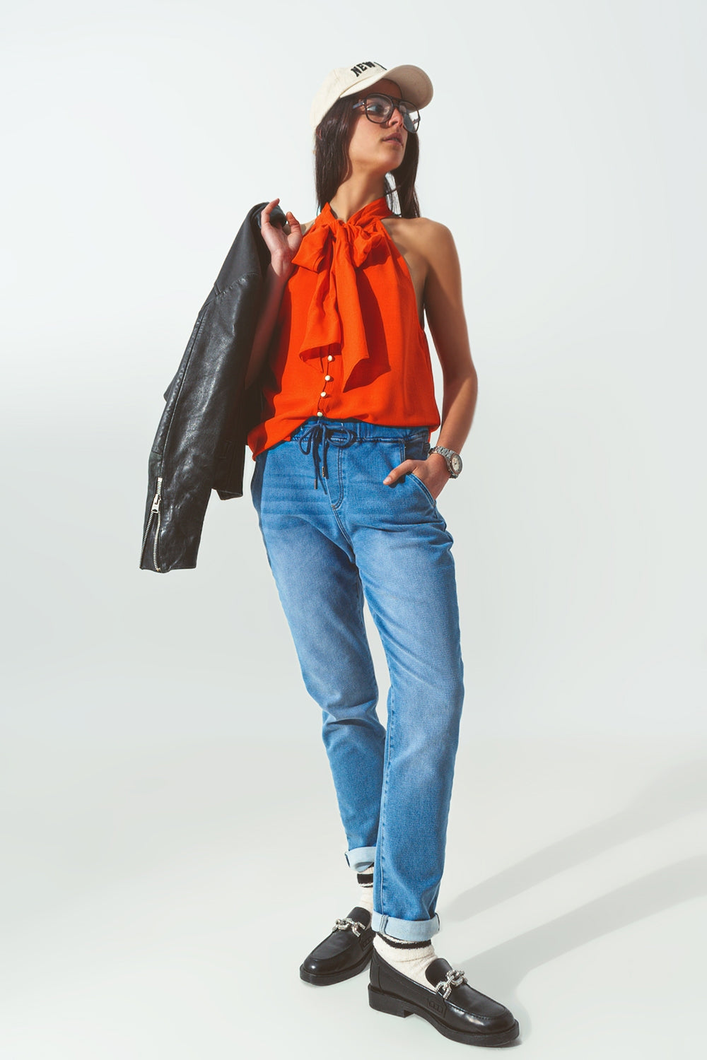 Vaqueros estilo joggers con cordón Q2