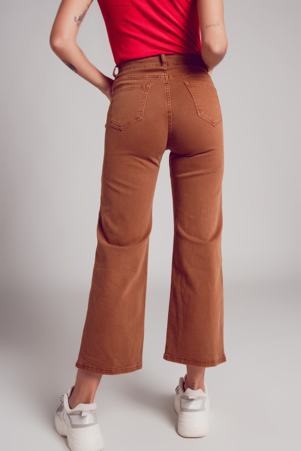 Vaqueros marrón camel de pernera ancha Q2