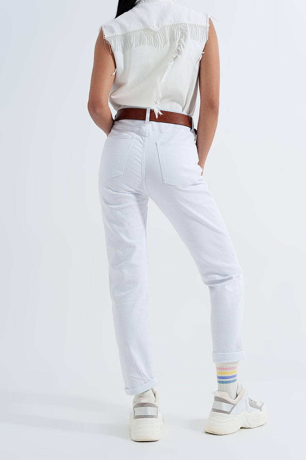 Vaqueros mom en color blanco Q2