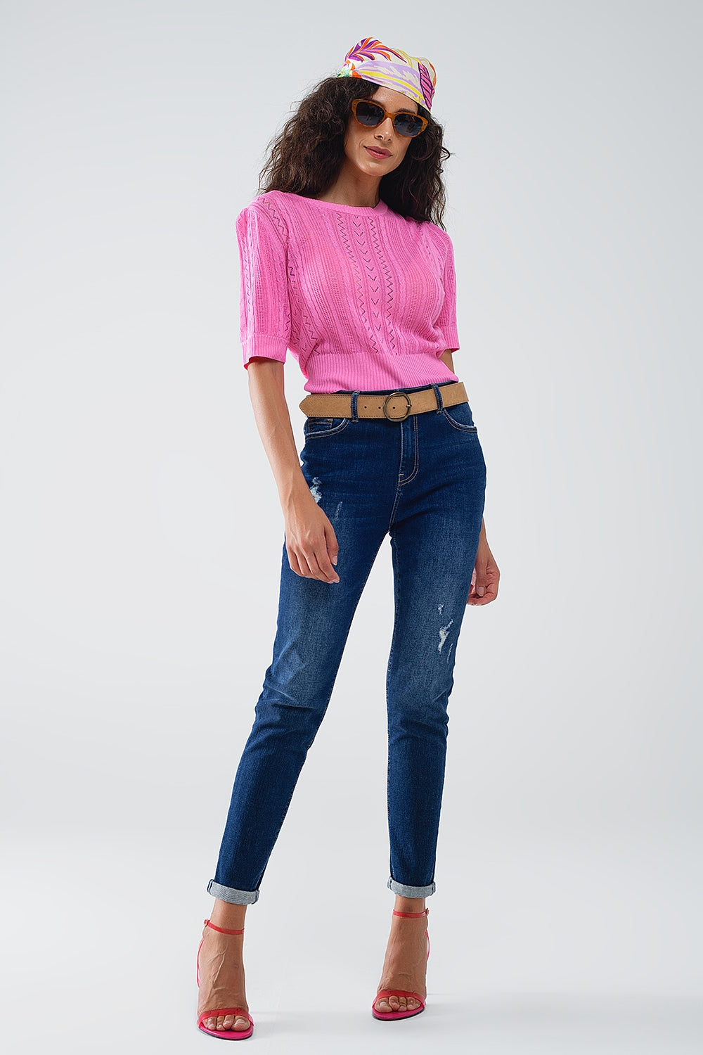 Vaqueros super ajustados desgastados en denim elástico con lavado oscuro Q2