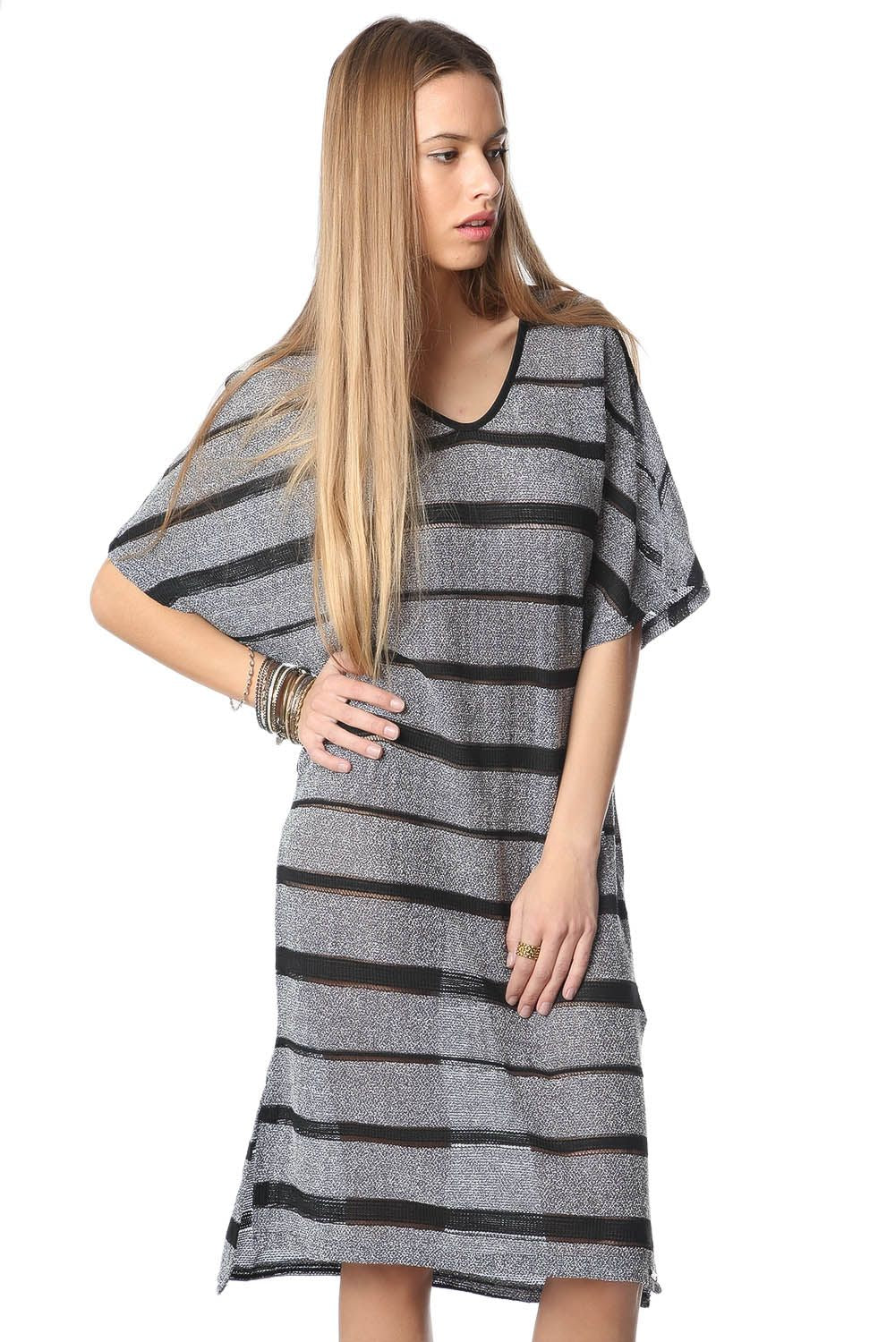 Vestido azul marino a rayas con detalle de rejilla Q2
