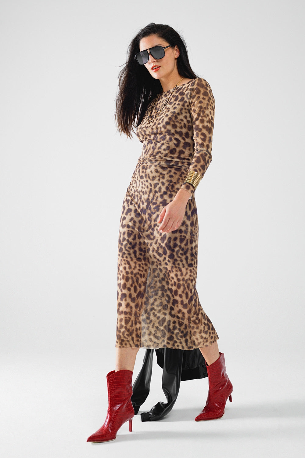 vestido bodycon midi transparente de manga larga con estampado de leopardo Q2