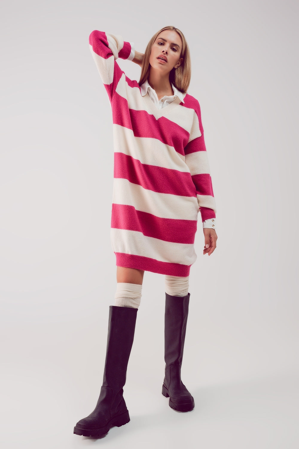 Vestido color fucsia y negro estilo jersey a rayas Q2