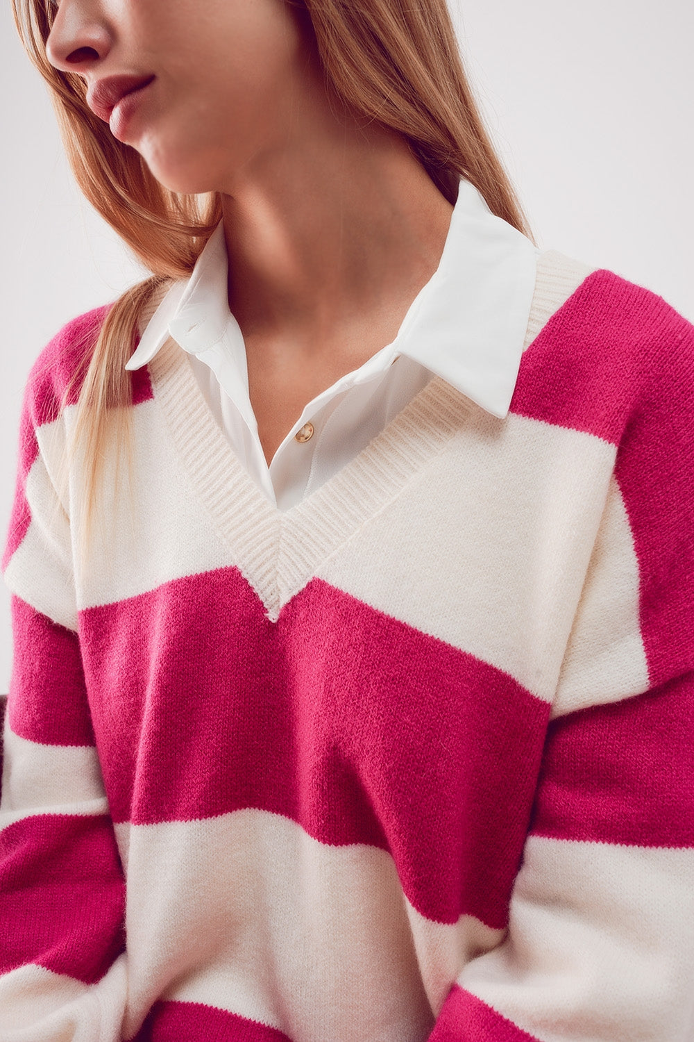 Vestido color fucsia y negro estilo jersey a rayas Q2