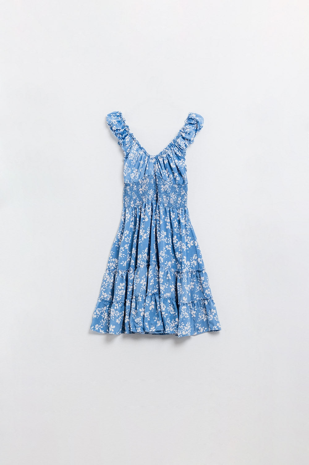 Vestido corto azul con estampado floral blanco y cintura elástica Q2