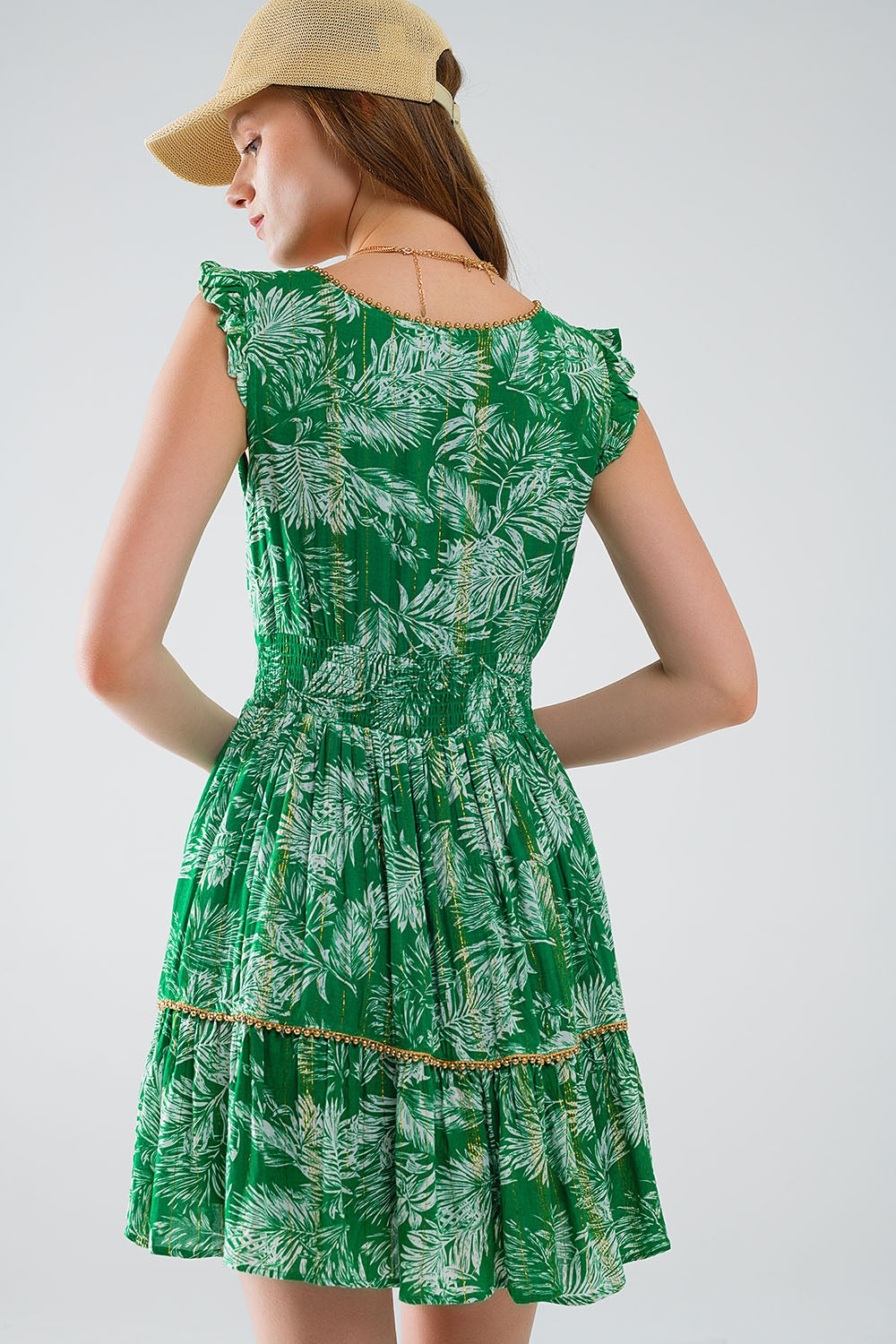 vestido corto verde boho estampado de flores con detalle de lurex Q2