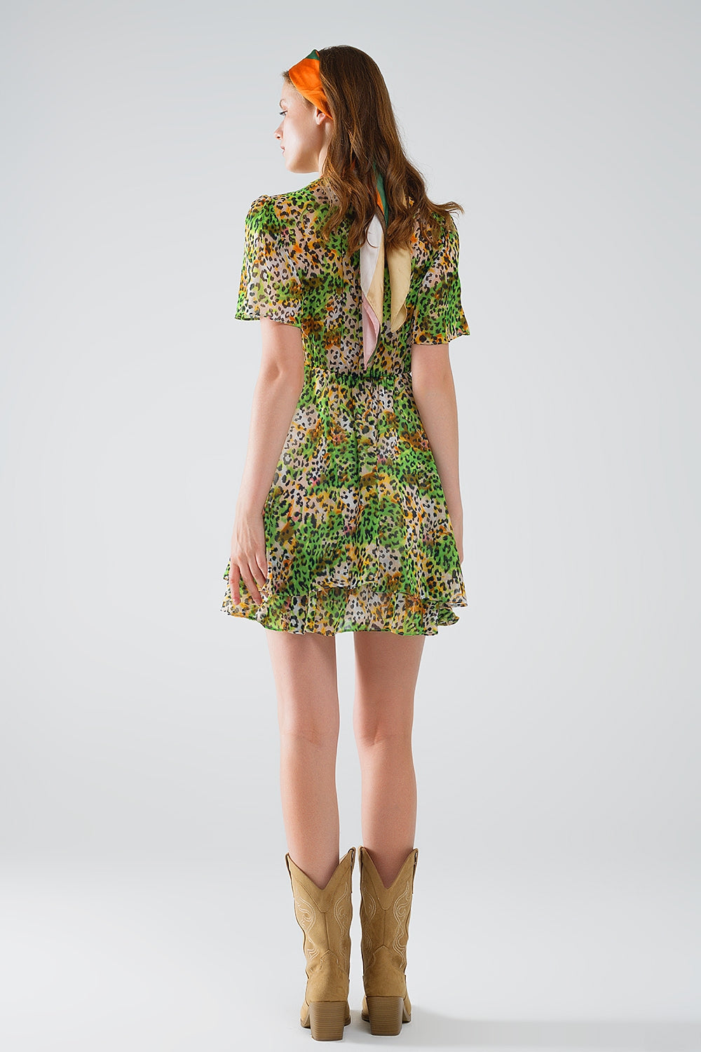 Vestido Corto Verde Multicolor Con Top Cruzado Con Estampado Animal Q2