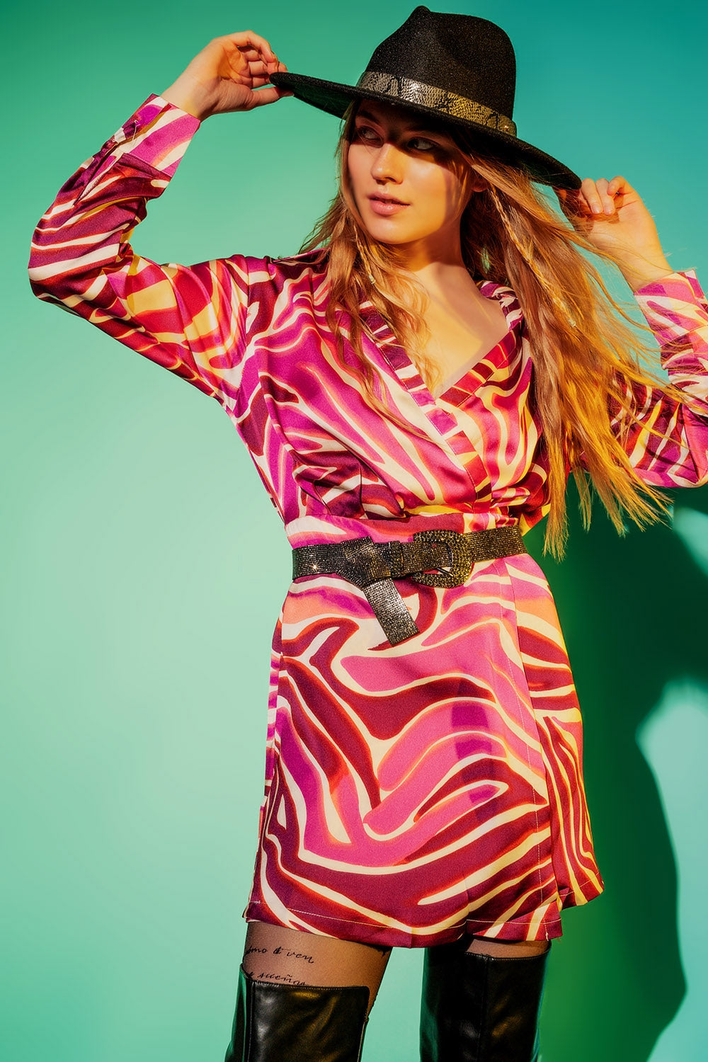 Vestido de fiesta con estampado de cebra en fucsia Q2