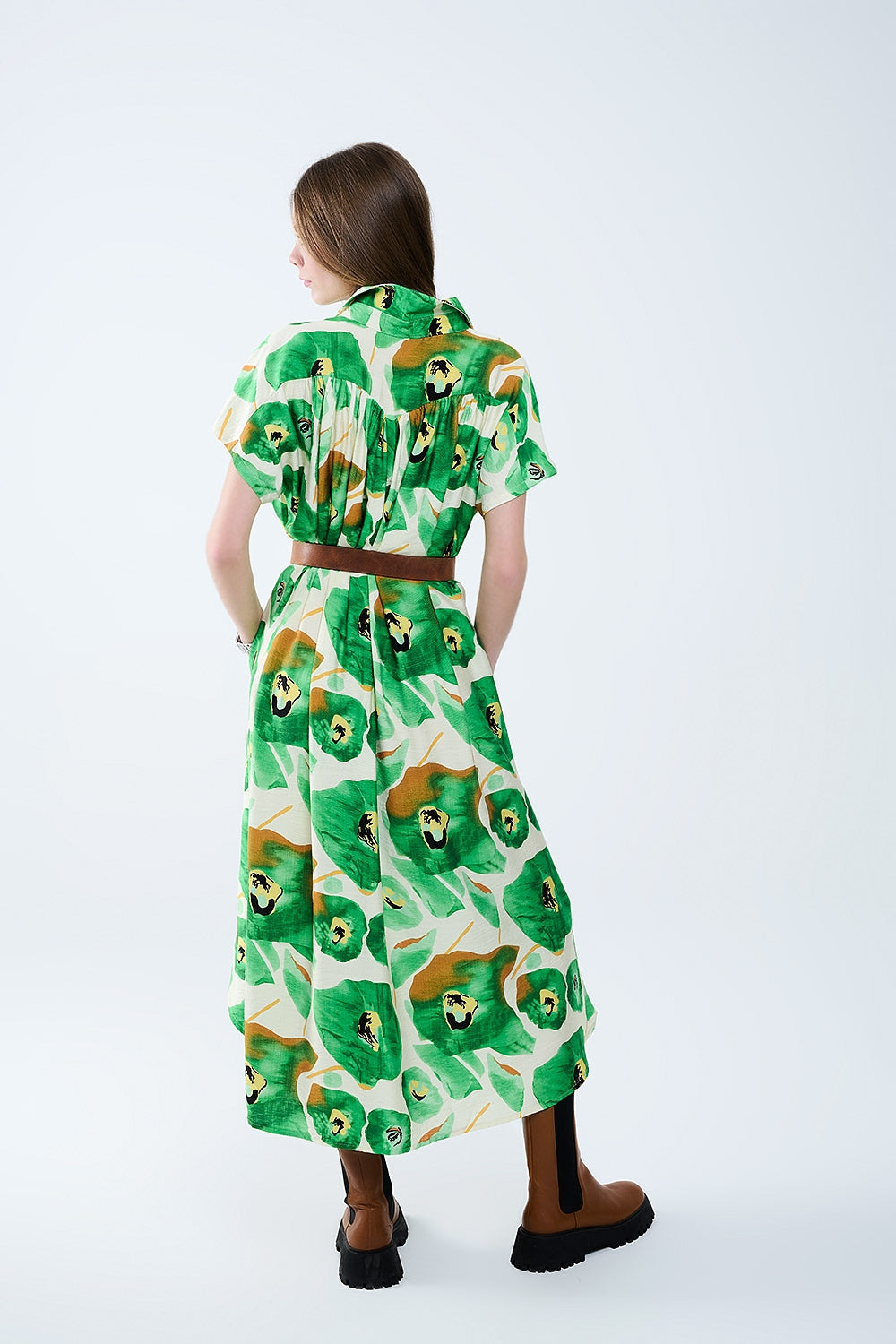 Vestido Floral Bliss en tonos verdes y cálidos Q2