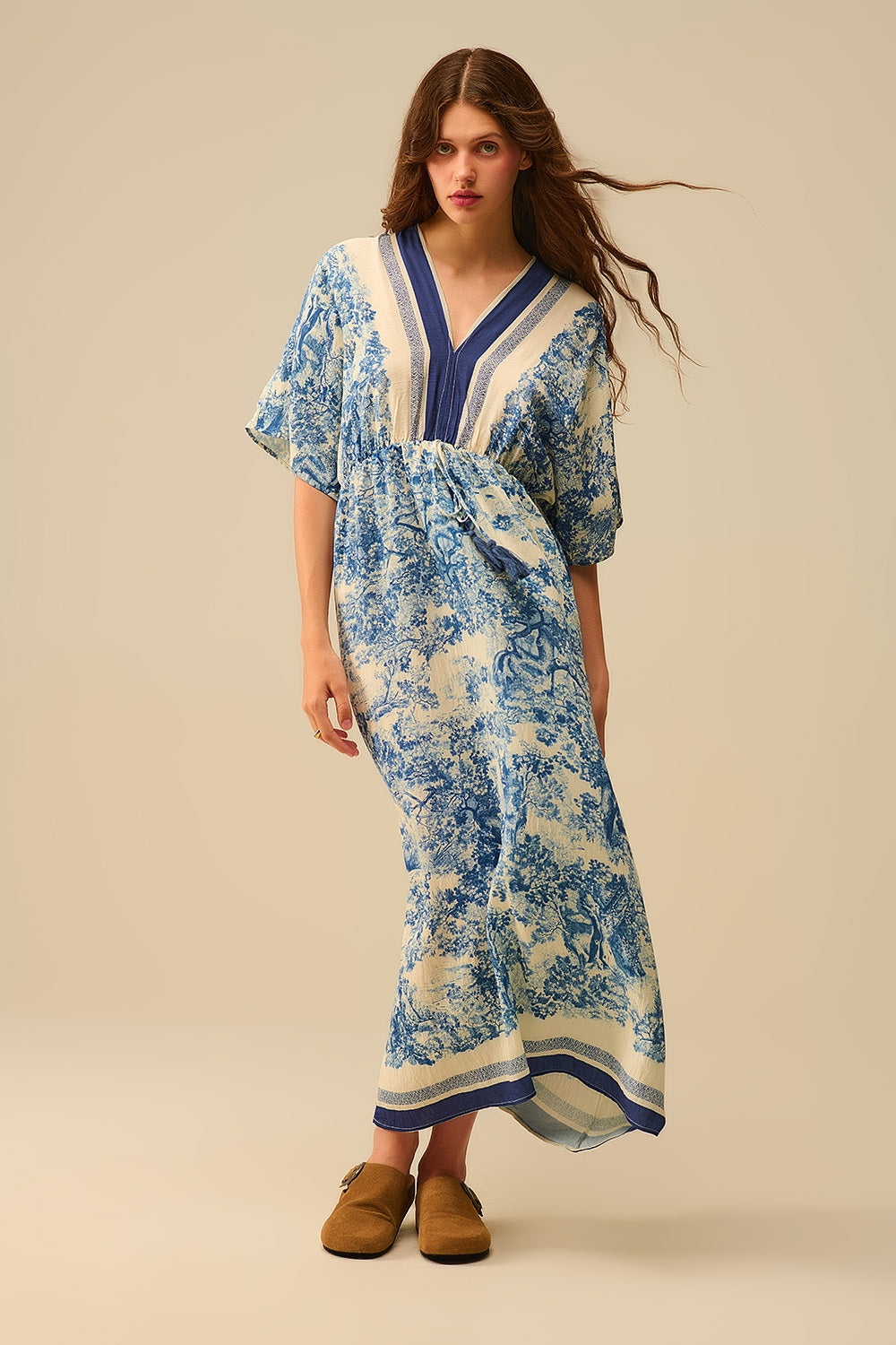 Q2 Vestido fluido con cuello en V y estampado Toile de Jouy