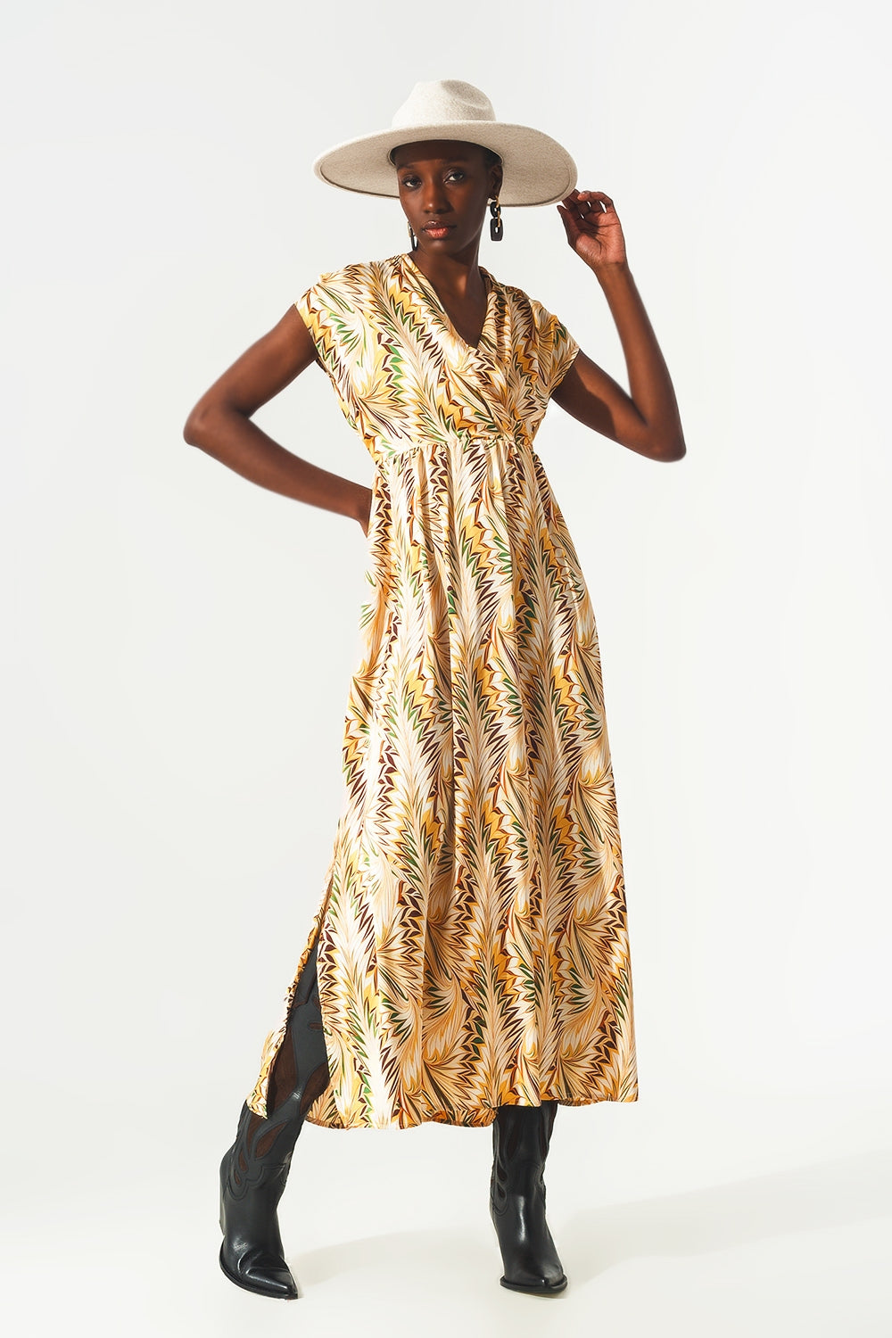 Q2 Vestido largo cruzado con mangas cortas y estampado retro abstracto