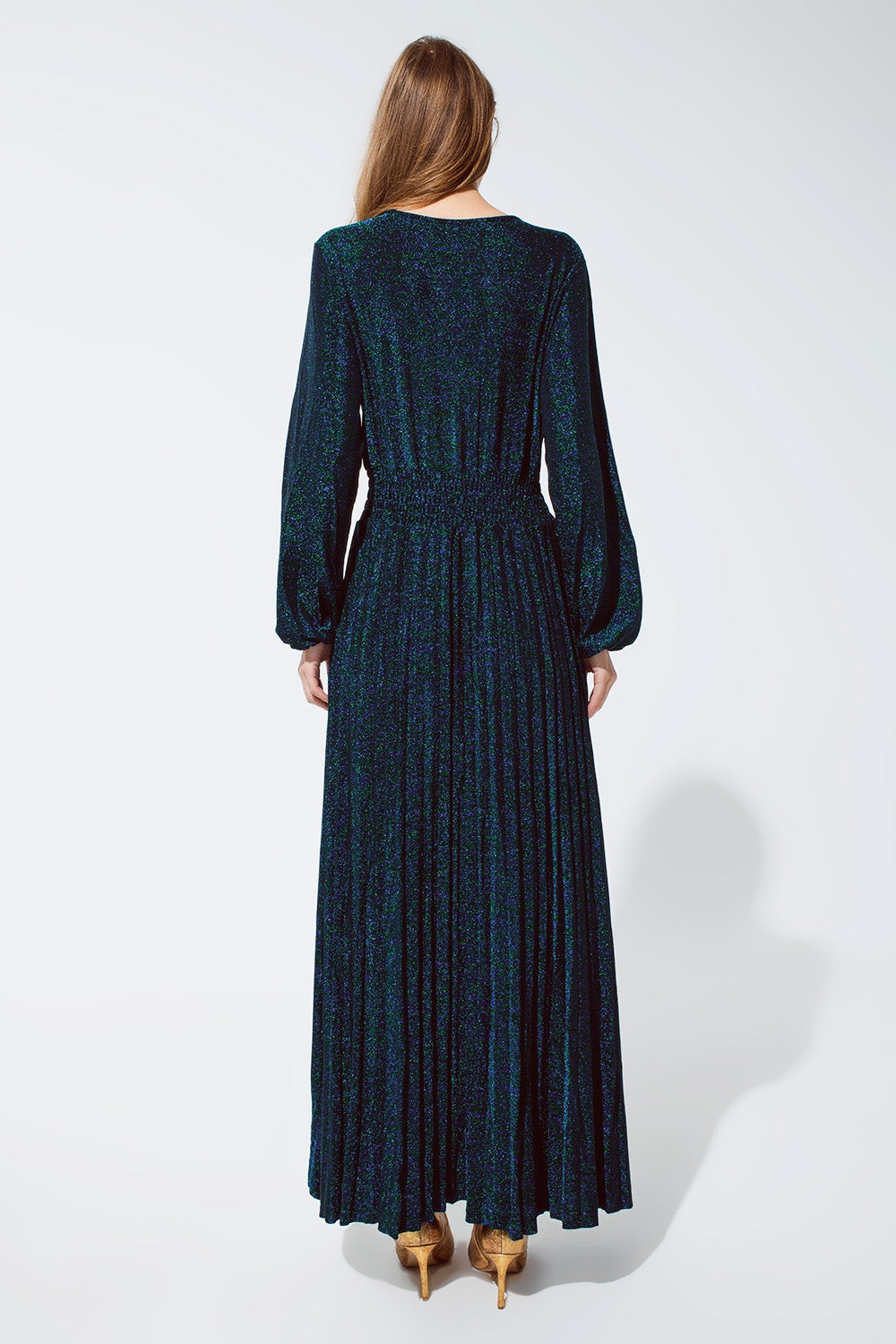 Vestido largo de manga larga con brillo en verde Q2