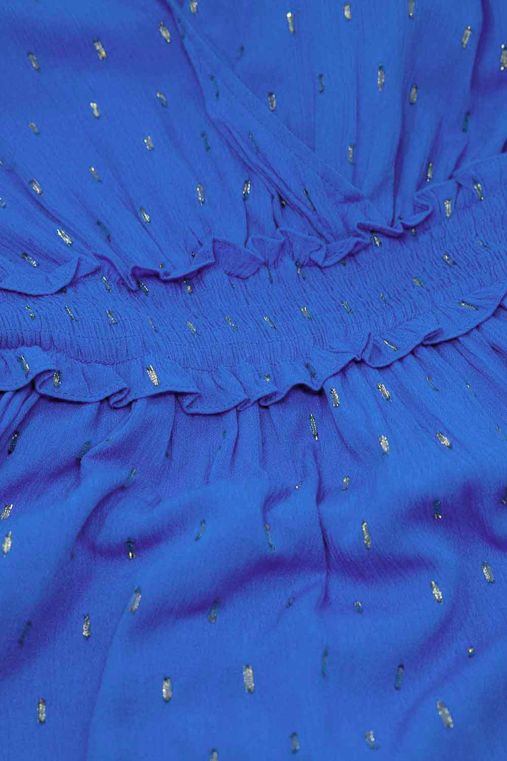 Vestido midi azul con detalle de smock en la cintura y lunares dorados Q2