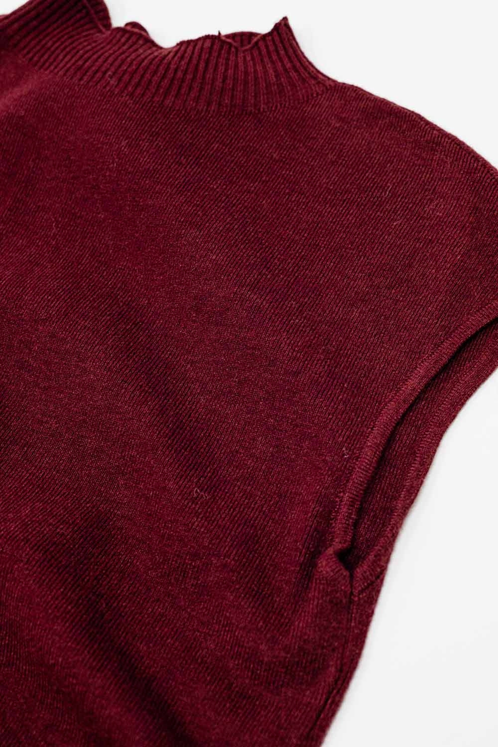 vestido midi burdeos ajustado sin mangas Q2