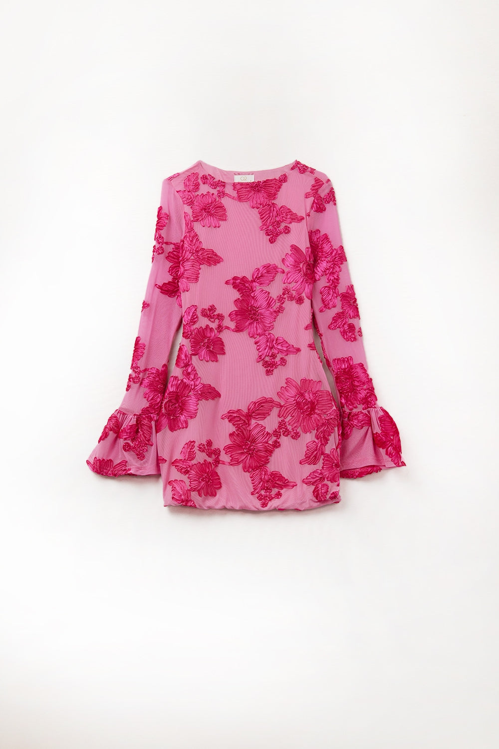 Vestido mini de gasa fucsia con brocado floral Q2