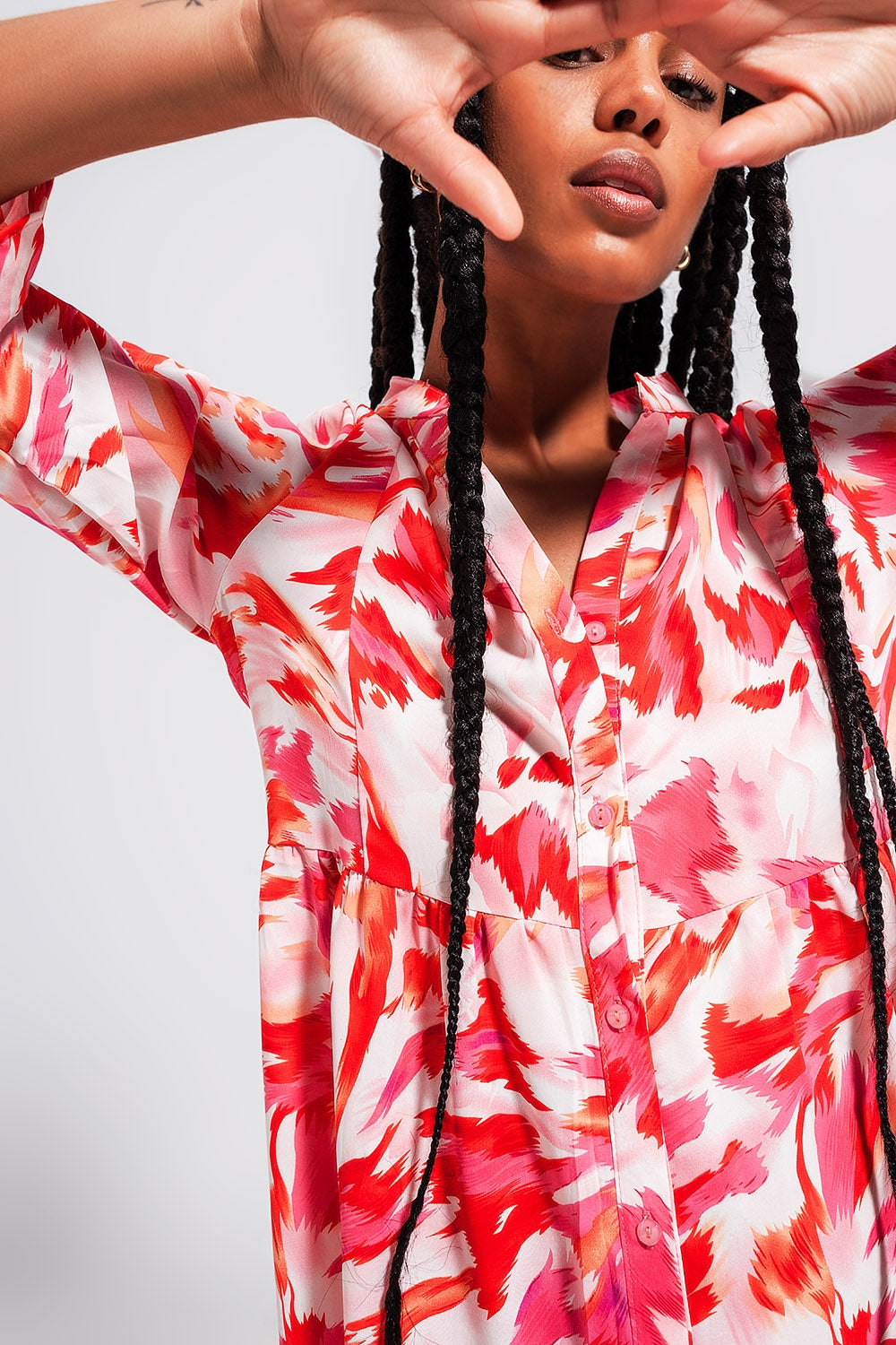 Vestido mini escalonado fuchsia Q2