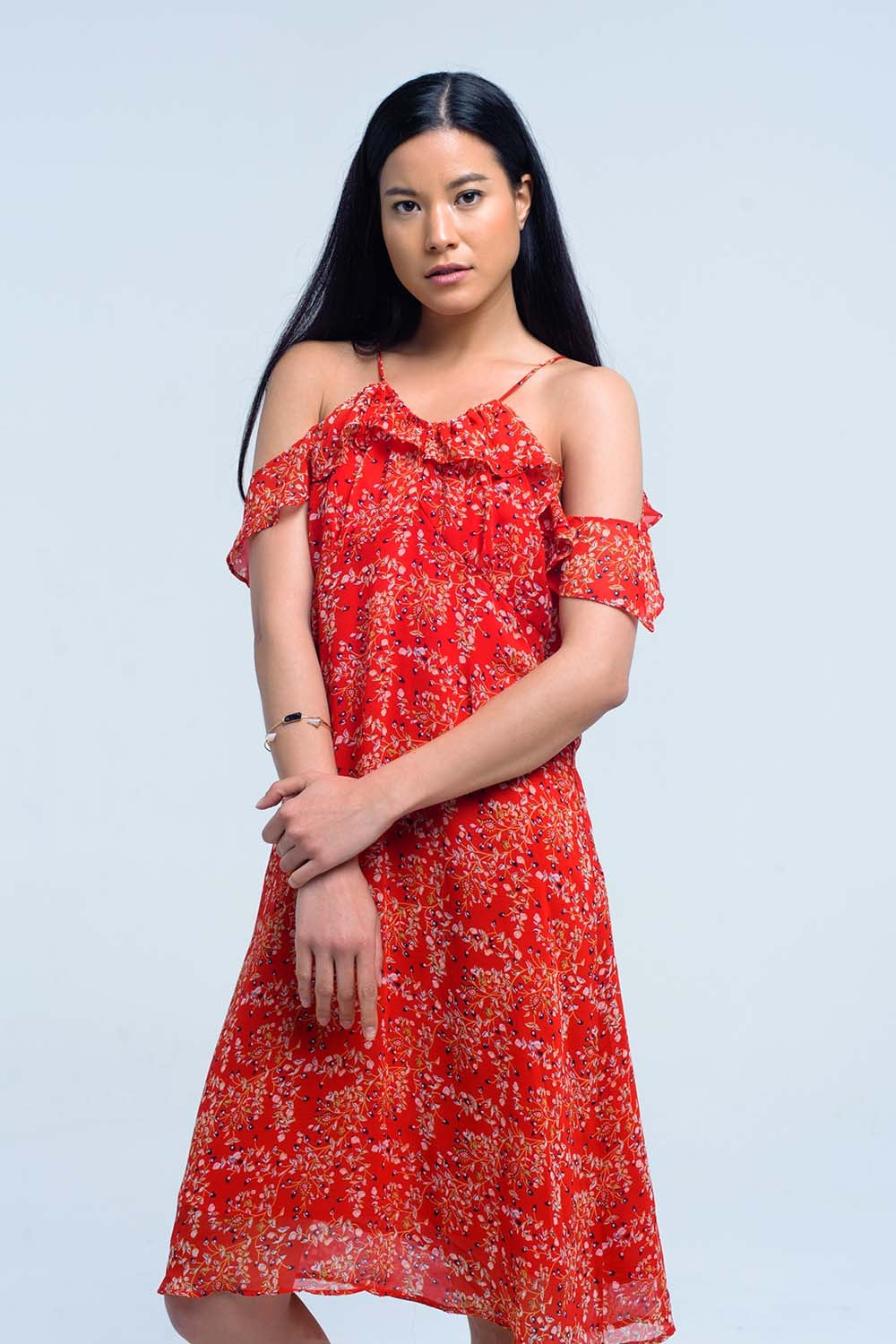 Vestido rojo con flores impresas y volantes Q2