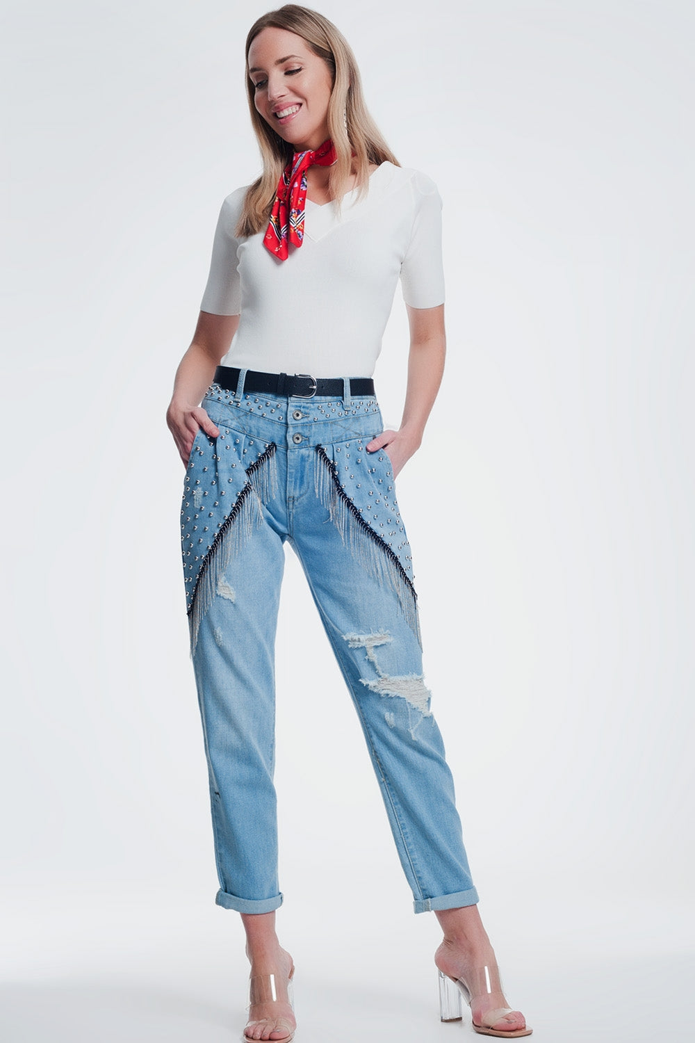 vintage vaqueros anchos con tachuelas y cadenas Q2