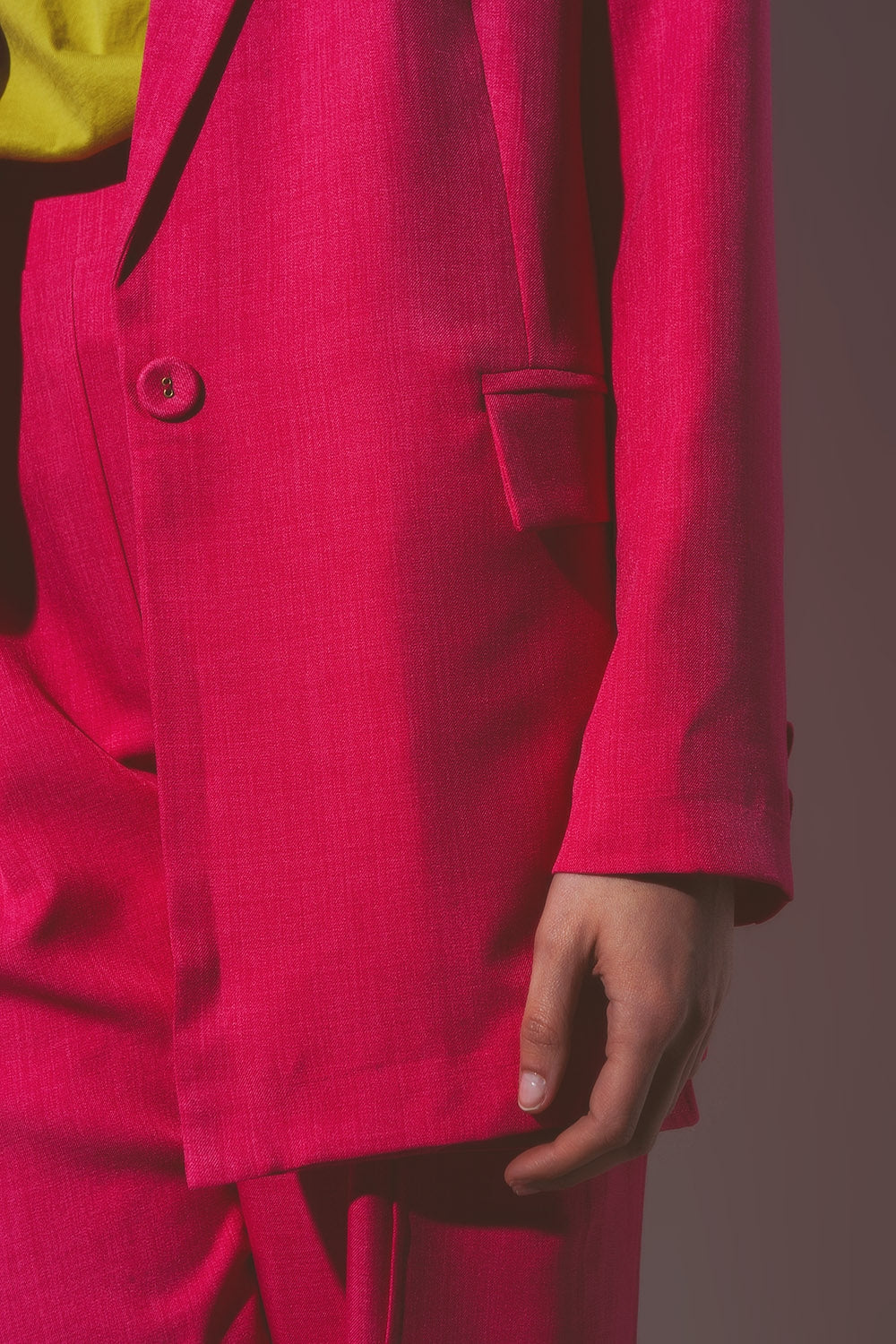 Blazer oversize texturizado en rosa Q2