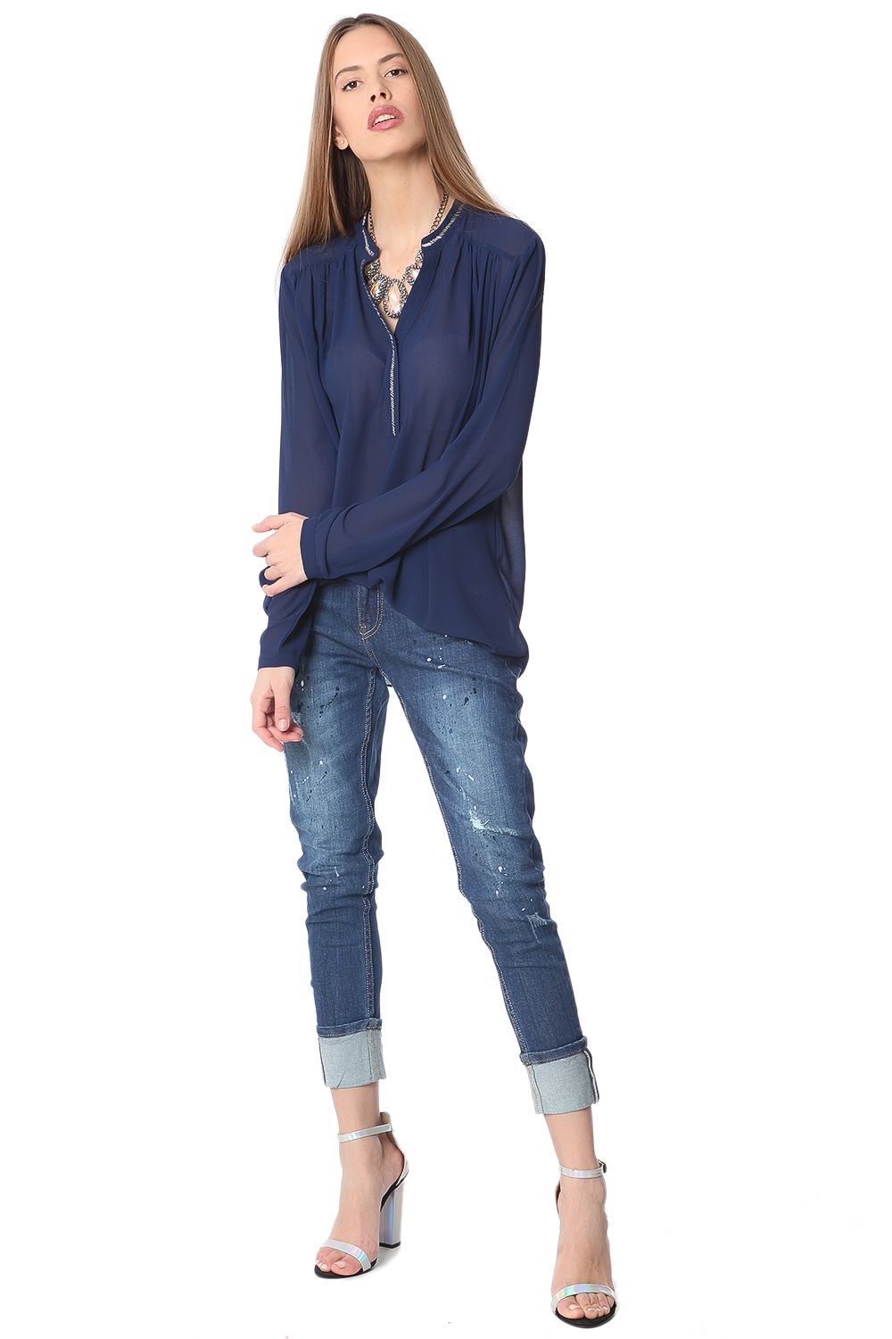 Blusa de chifón azul marino con adorno de cuentas plateadas Q2