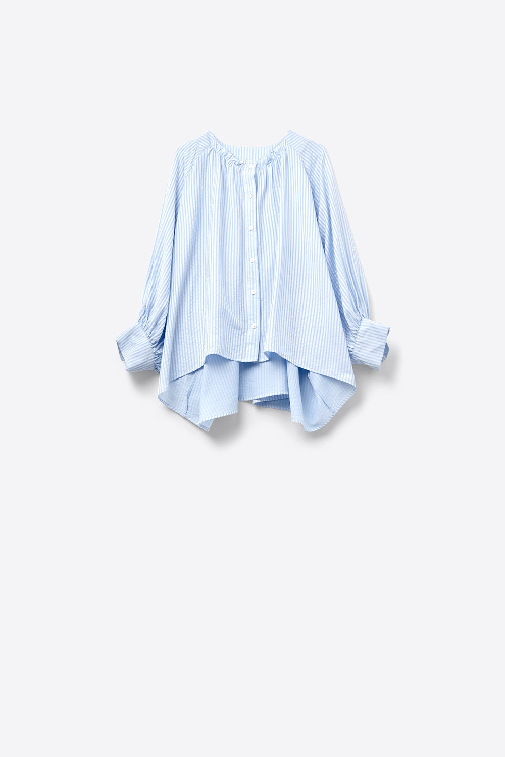 Blusa de Rayas con Mangas Globo en Azul Bebé Q2